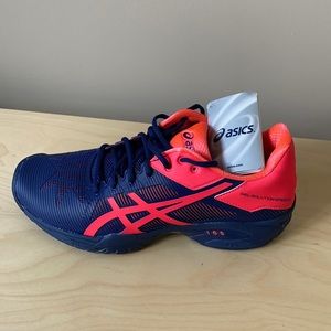 ASICS women’s tennis shoe